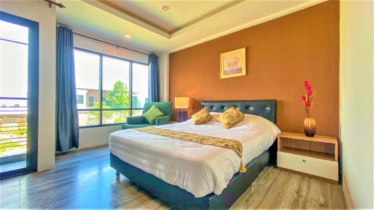 Plearnwan Deluxe Mansion 호텔 방콕 외부 사진